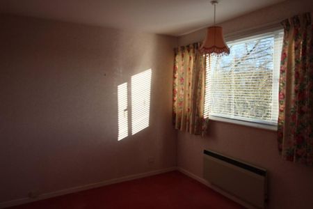 3 bedroom terraced house to rent - Photo 4