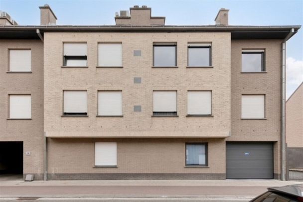 2 Kamer appartement met garagebox in Merchtem centrum - Photo 1