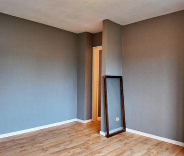 Rustig gelegen vrijstaande gezinswoning met ruime tuin in Eeklo! - Photo 5