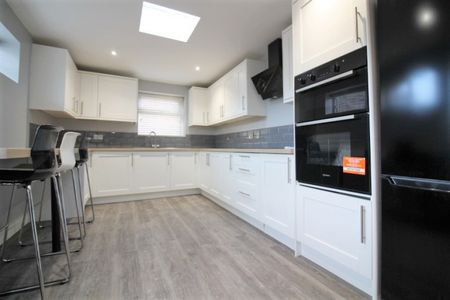 Okehampton Street, Exeter - Photo 3