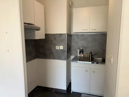 Location Appartement 2 pièces 26m² MENTON 06500 - Photo 3