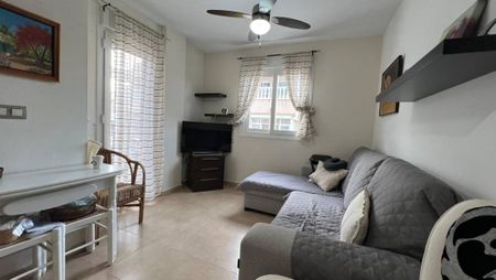 An excellent apartment for long term rental in the heart of Torrevieja. - Photo 4