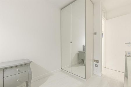 3 bedroom flat to rent - Photo 5