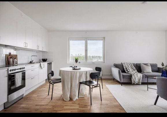 Trollsländevägen, Tumba - Foto 1