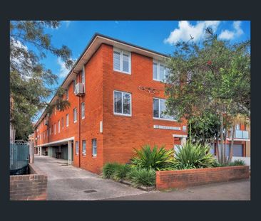 One-Bedroom Apartment in a Convenient Mascot Location - Photo 5