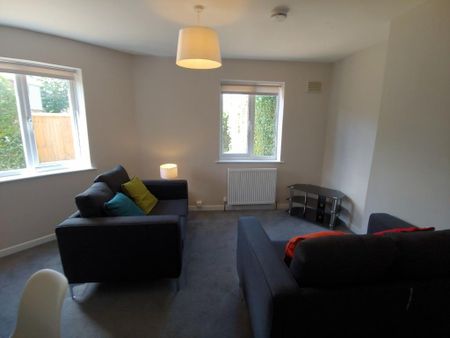 4 bedroom house to rent - Photo 2