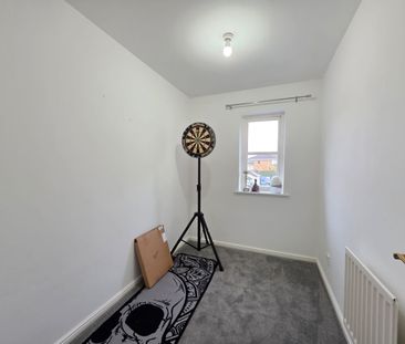 3 Bed Semi - Photo 3