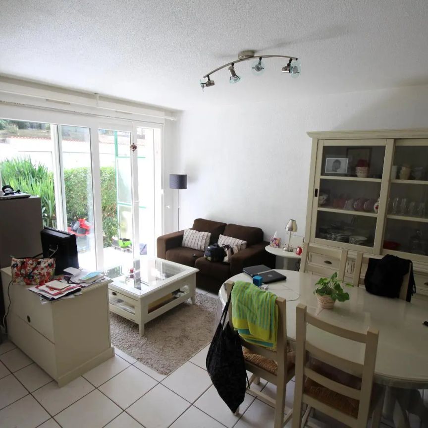 Appartement à louer 2 pièces 42m² - Photo 1