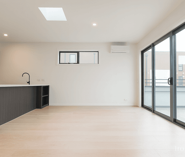 Brand New Stylish Living in the Heart of Aurora Estate! - Photo 2