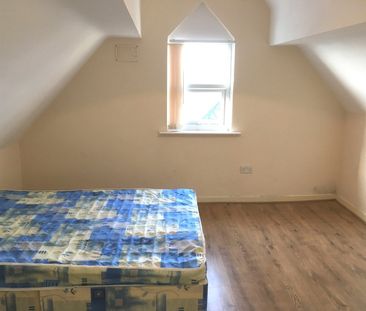 1 Bed Flat, Russian Avenue, L13 - Photo 3