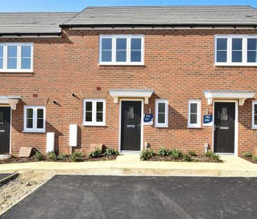 2 bedroom terraced house to rent - Photo 2