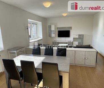 Pronájem bytu 4+kk 88 m² - Photo 1
