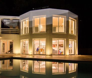 3 bedroom luxury Villa for rent in Marbella Del Este, Spain - Photo 2