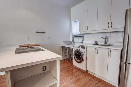 For Lease - 1114 Queen Street Unit# 2nd Fl, Toronto, Ontario - Photo 5