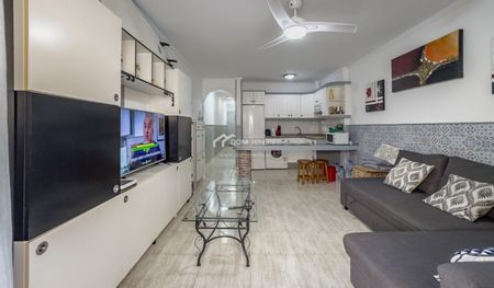 Apartamento · Alquiler a largo plazo · - Photo 3