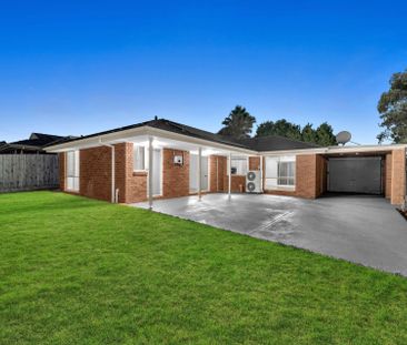 Welcome to 5 Chapman St, Carrum Downs - Photo 1