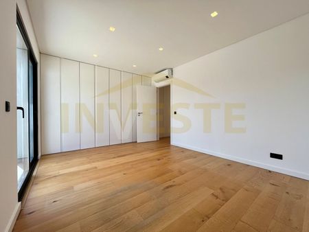 Moradia T4 em Lisboa - Photo 5