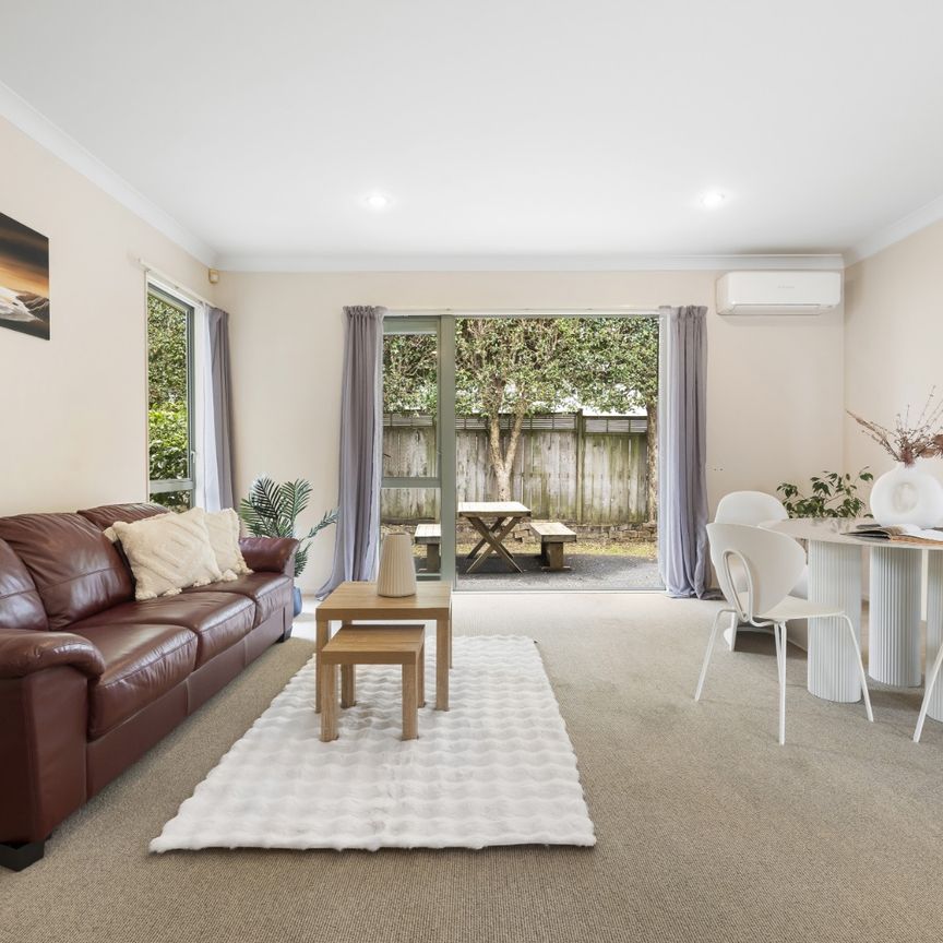 Great two bedrooms family home in Howick! - Photo 1