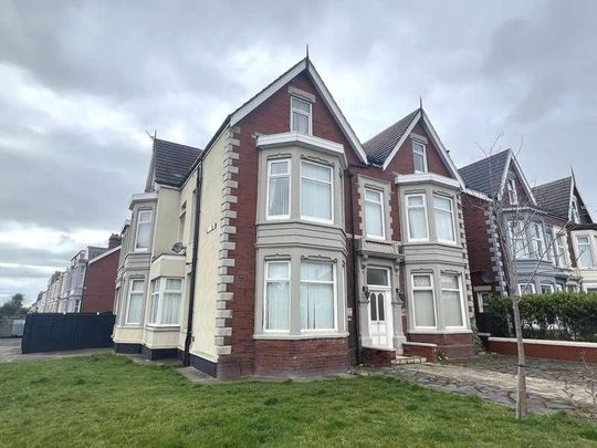 Lytham Road, Blackpool, FY4 - Photo 1