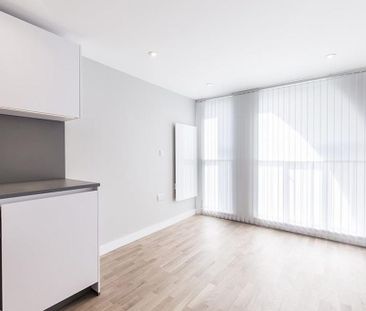 1 bedroom flat to rent - Photo 6