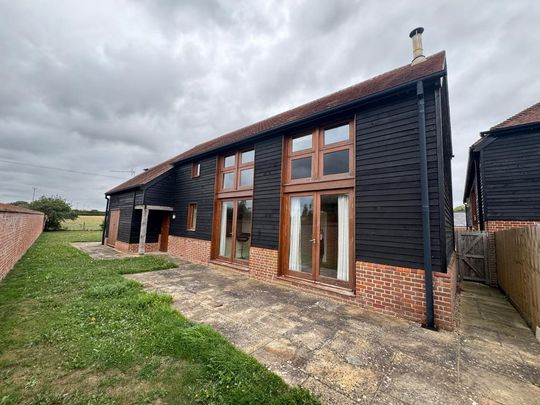 4 bedroom house to rent - Photo 1