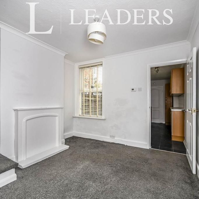 3 bedroom terraced house to rent - Photo 1