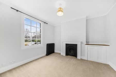 Guildford Grove Greenwich SE10 - Photo 2