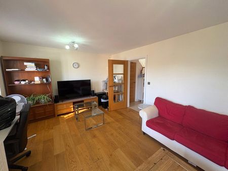 Samson Close, Aldershot, Hampshire, GU11 - Photo 2