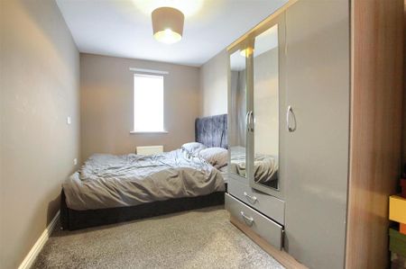 2 bedroom apartment to rent - Photo 3