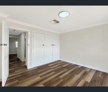 12 Beckford Cl, East Cannington, WA 6107 - Photo 3
