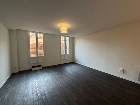 CENTRE VILLE D'ALBI - Appartement T2 avec terrasse - Photo 4