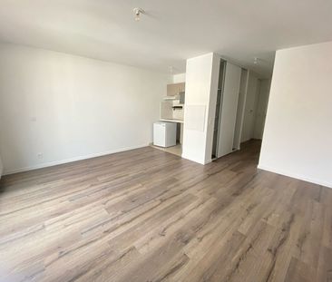 Location appartement 1 pièce, 32.56m², Mennecy - Photo 4