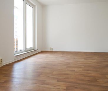 Frisch rausgeputzt - diese Wohnung hat auf dich gewartet - Photo 1