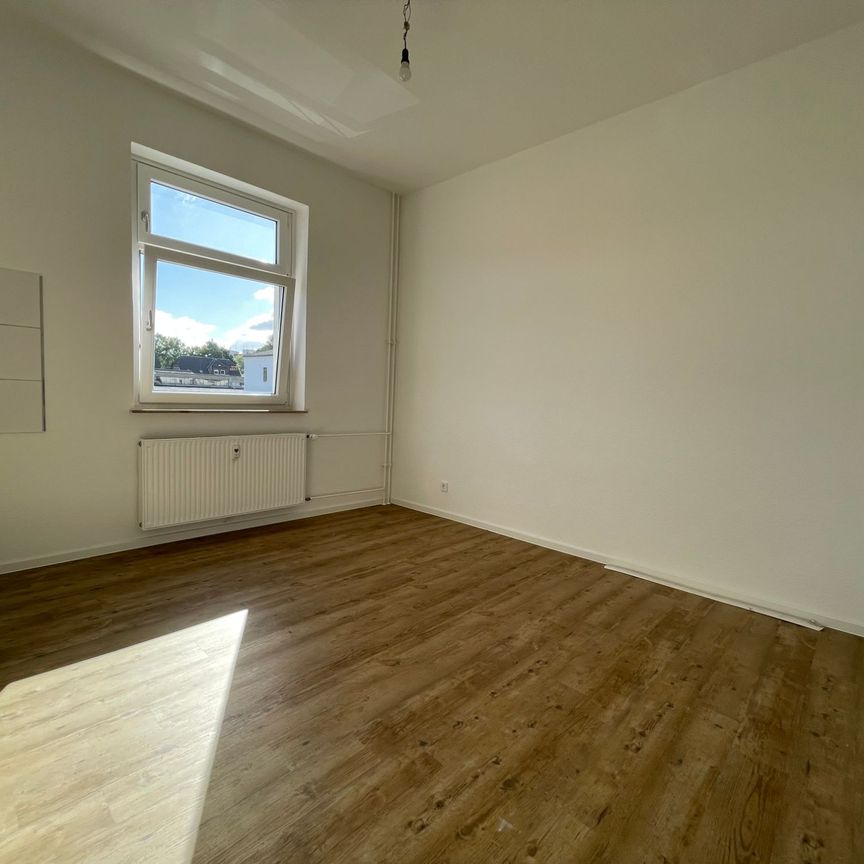 Emod. eingereicht Vinyl statt Dielenb / Dusche wie Grundriss - Foto 1