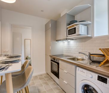 Votre Nouvelle Colocation à Paris : Un T4 Meublé et Tout Confort 🏡✨ - Photo 2