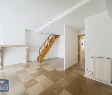 Location Appartement 4 pièces 78m² LYON 1er - Photo 2