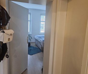 Gepflegte 2 Raum Wohnung Zentrumsnah - Photo 2