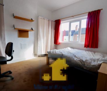 4 Bedroom 1.5 Bathroom - Photo 5