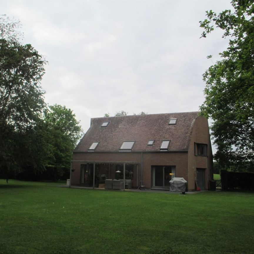 Tout savoir sur cette maison à Waterloo, à Waterloo - Photo 1