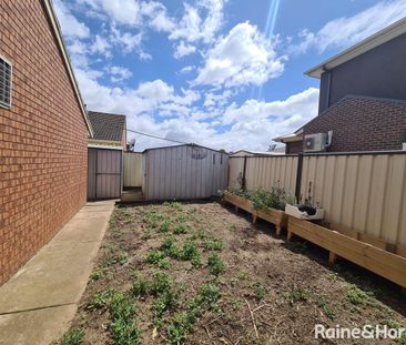 SPACIOUS LIVING - Photo 2