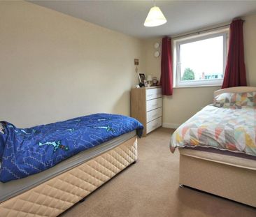 Regents Court, Woking, Surrey, GU21 - Photo 1