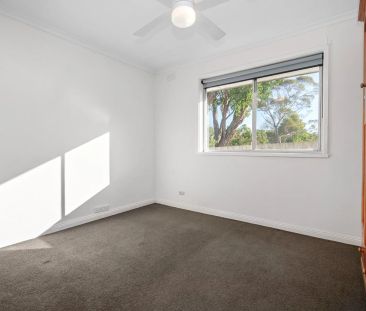 Space Galore - Photo 2