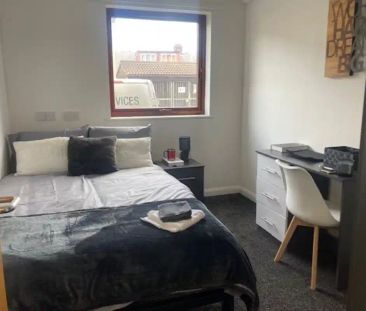 Deluxe Room - Photo 6