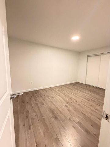 For Lease - 200 W Main Street Unit# 100, Welland, Ontario - Photo 5