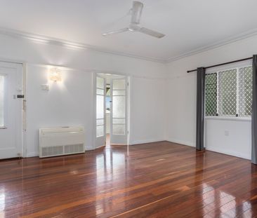 9 Stuart Street, 4305, Eastern Heights Qld - Photo 5