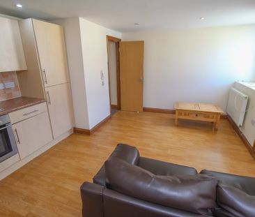 Bedford Street, Roath, Cardiff - Photo 3