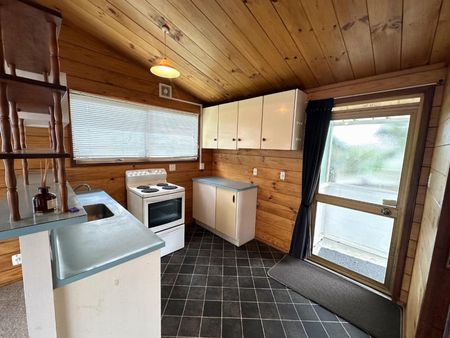 Lockwood home on Lockhart Avenue - Photo 4