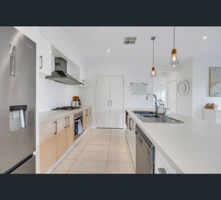 29 Faulding Avenue, Munno Para, SA 5115 - Photo 5