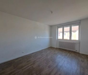Location Appartement 4 pièces 94 m2 à Carmaux - Photo 1