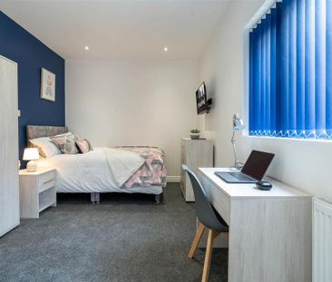 1 bedroom in a house share to rent - Photo 4